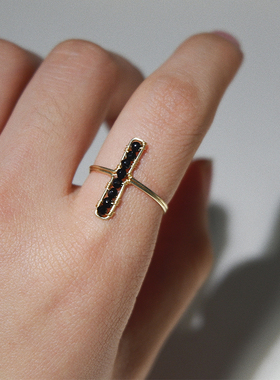 UNELGE女包金原创设计包金戒指