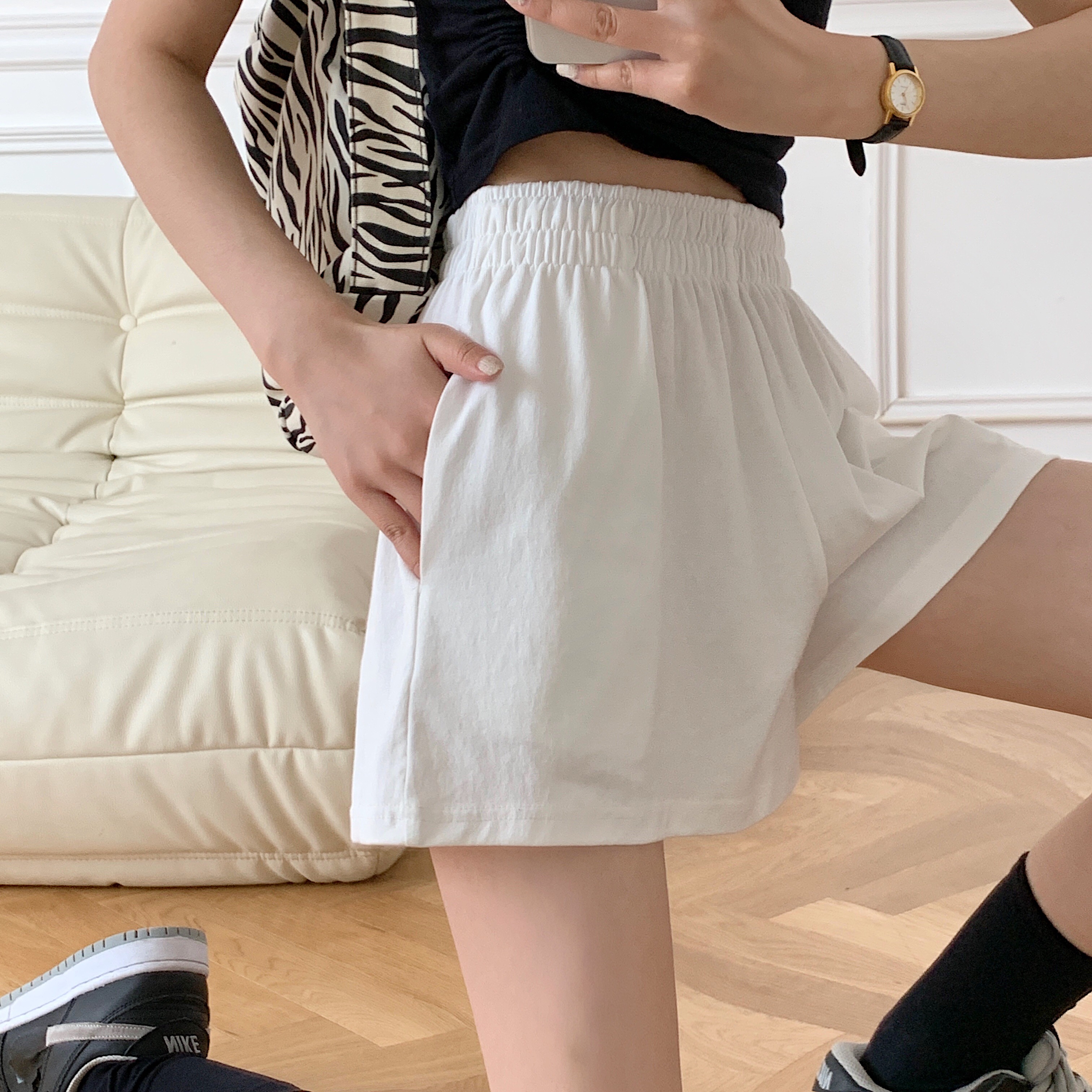 Real photo of 2021 summer new leisure shorts hot pants women