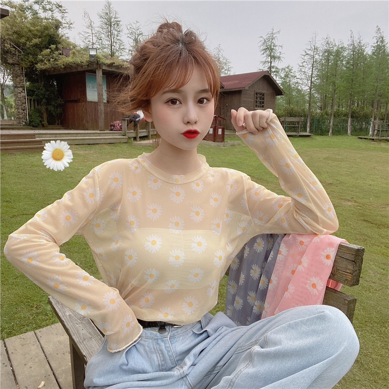 Real photo of Xia Yu elegant style Daisy girl screen top with long sleeves and sunscreen lining