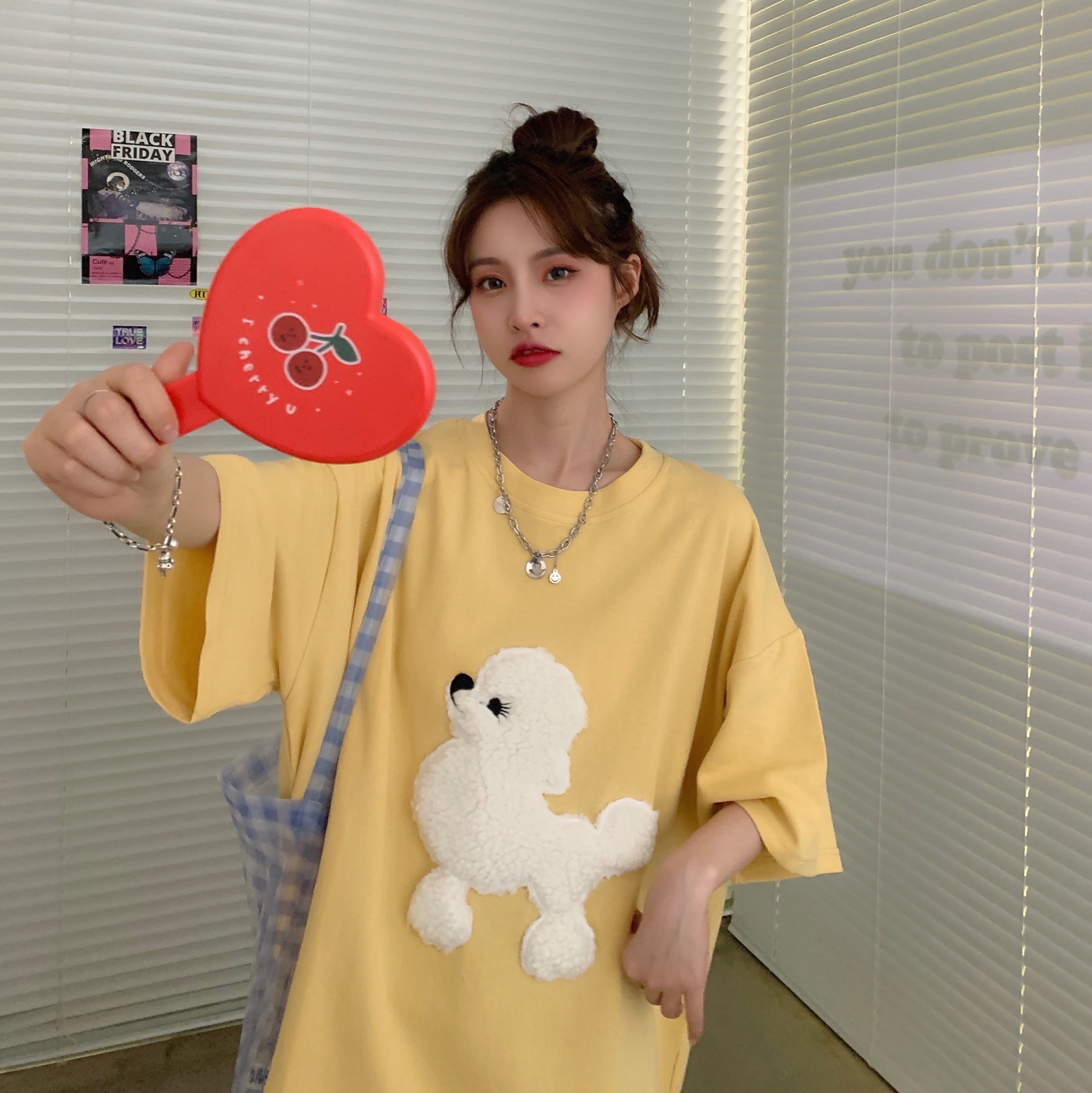 實拍夏裝毛茸茸小狗刺繡短寬鬆短袖上衣女
