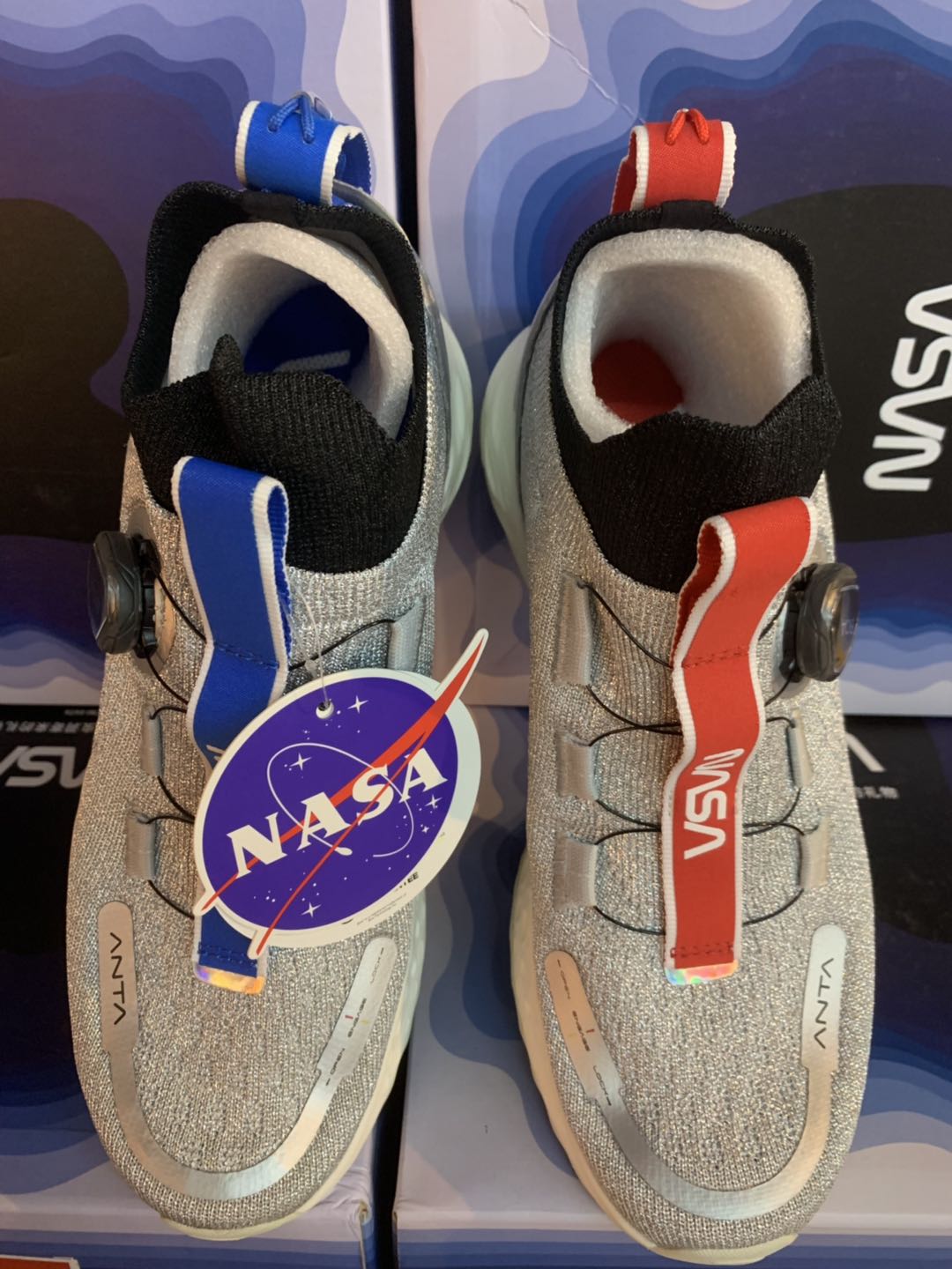 nasa×安踏虫洞科技跑鞋2019夏季新款男flashfoam潮流鞋11915580