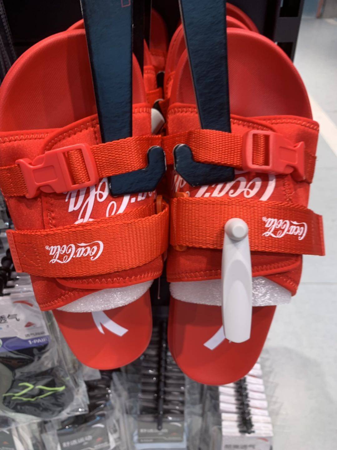 安踏正品男沙滩拖鞋夏款时尚运动可口可乐鞋防滑耐磨11926915