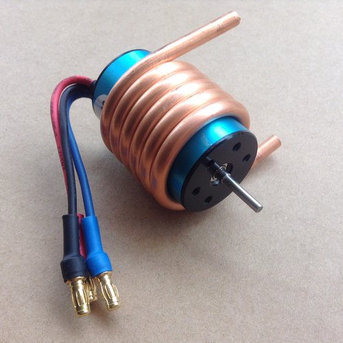 暴力马达带水冷无刷电机