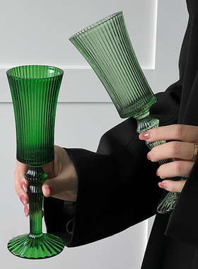 小众中古绿色条纹高脚杯ins风法式香槟杯高颜值玻璃杯葡萄酒杯子