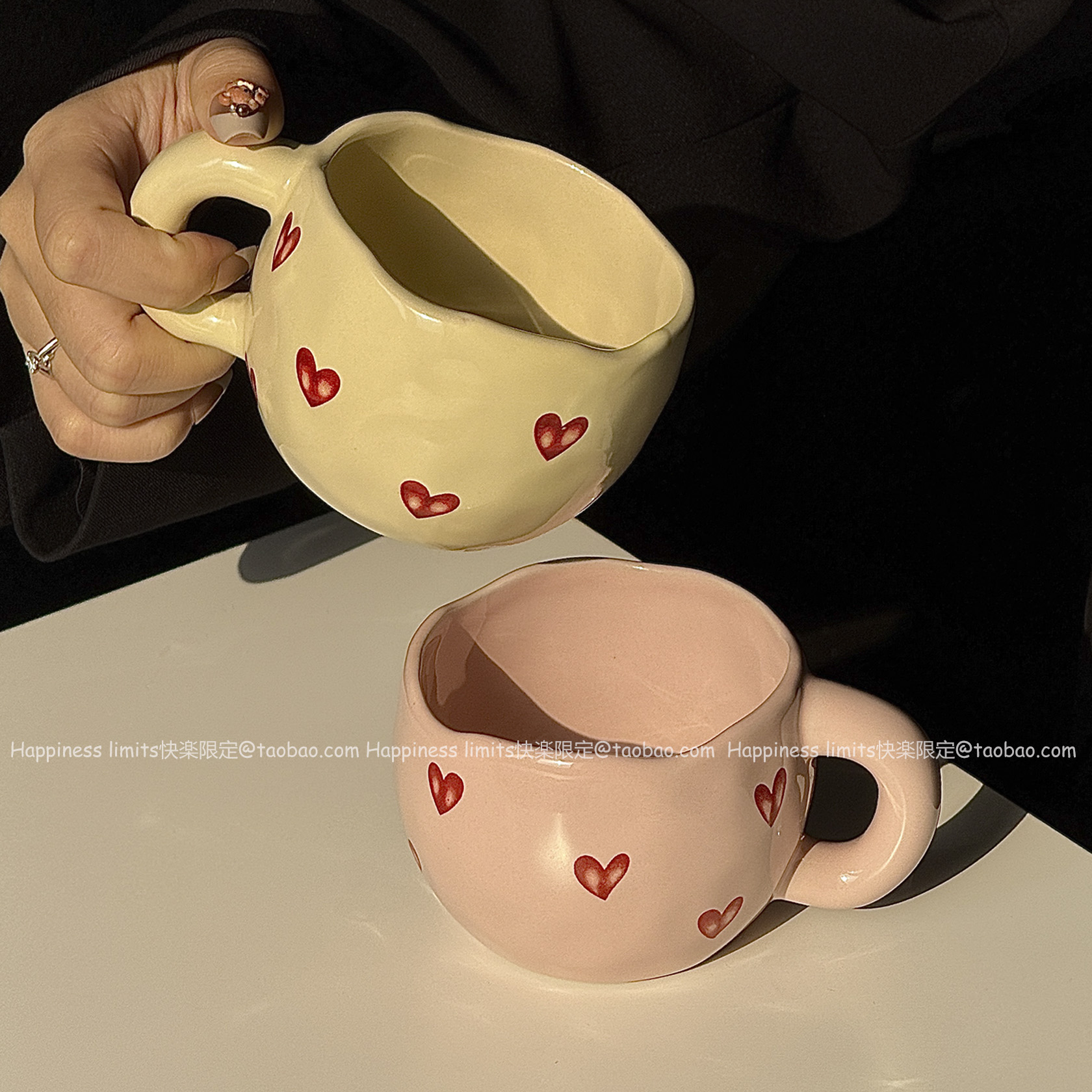 创意爱心马克杯高颜值陶瓷水杯家用情侣杯子可爱办公室精致咖啡杯