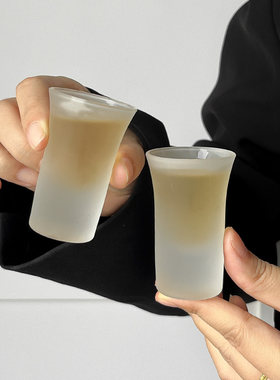 分酒杯野格杯磨砂款鸡尾酒杯弹杯
