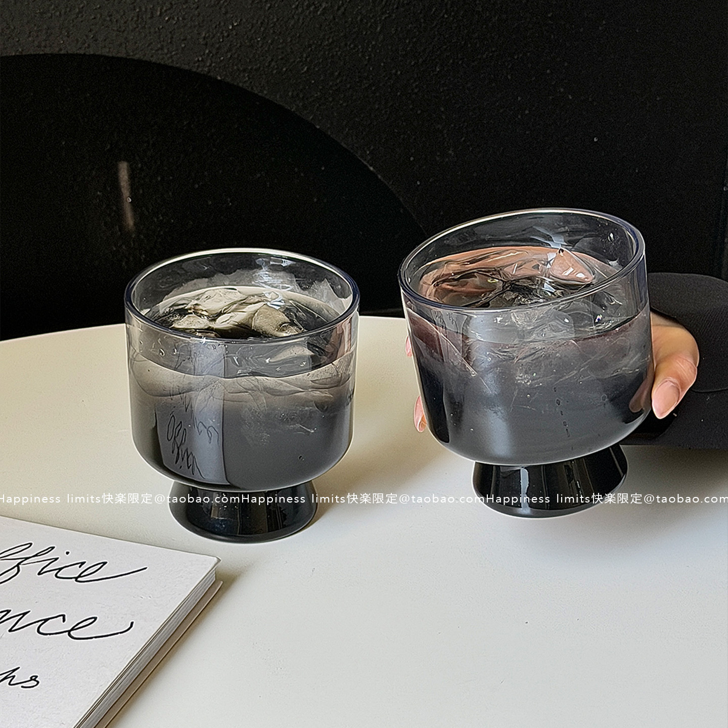 小众高级感设计渐变黑高脚家用果汁饮料杯鸡尾酒杯喝水杯饮品杯子