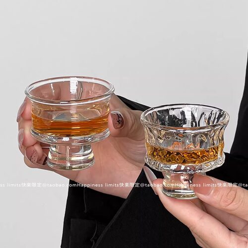 迷你ins创意家用透明玻璃山脉杯一两杯白酒杯小酒杯一口杯茶杯子