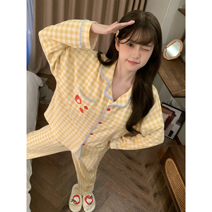 带胸垫睡衣女款春秋长袖格子2026年新款秋冬季大码家居服夏两件套