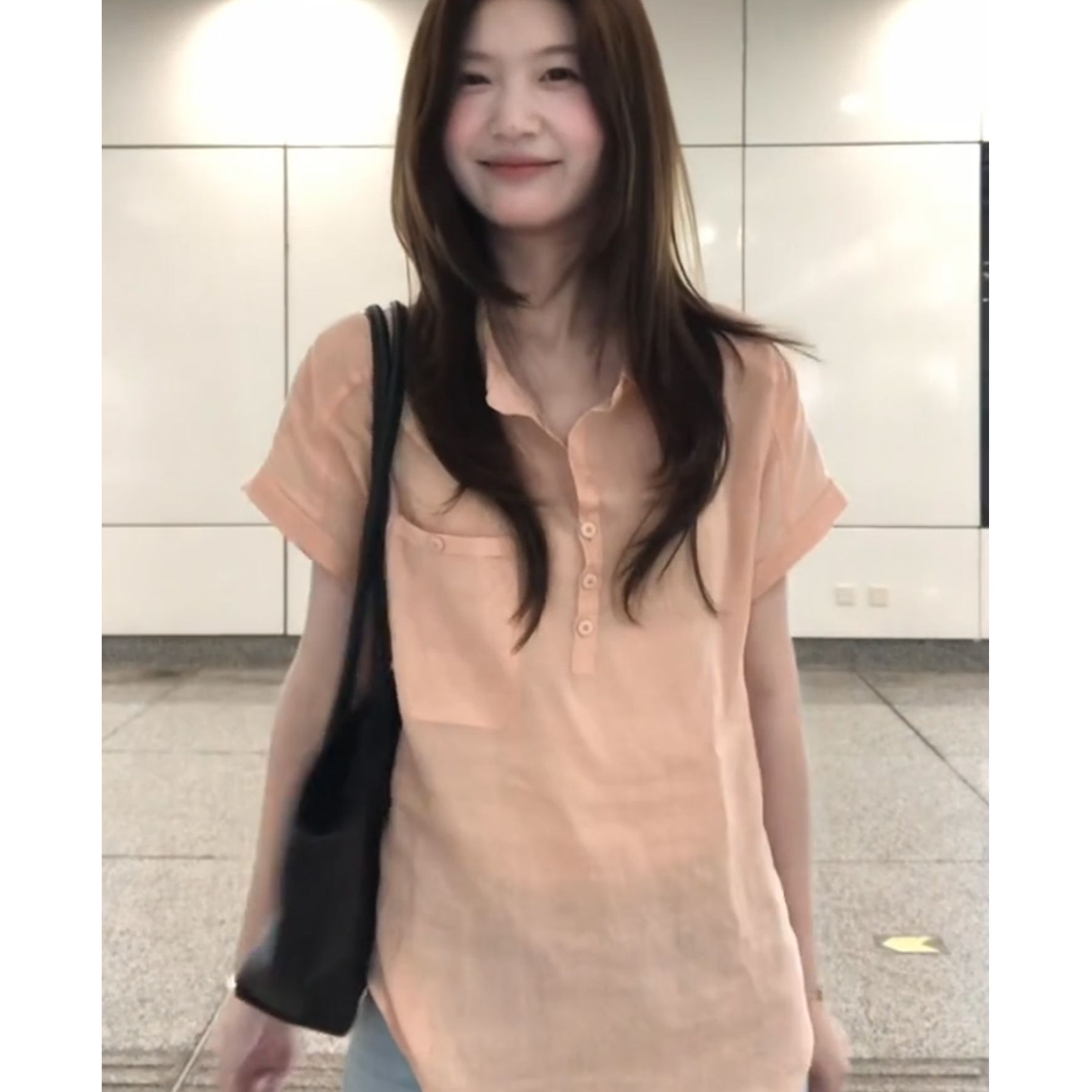 半开襟亨利领卷边收腰短袖衬衫