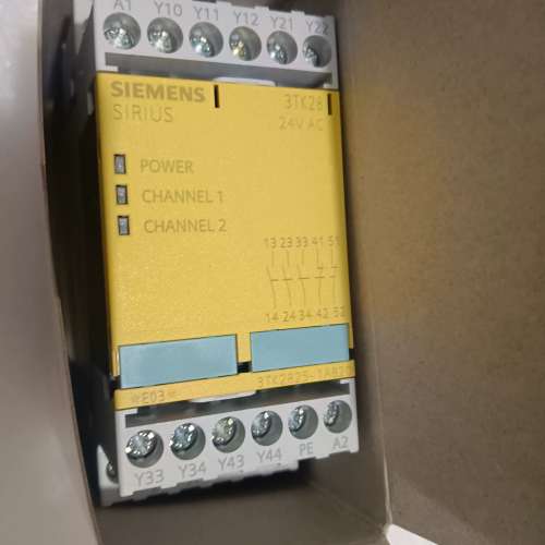 (议价）安全继电器3TK2825-1AB20，