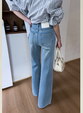 ISMX早春新款蓝色牛仔裤女高腰显瘦版型超好看的裤子不贴腿微喇裤