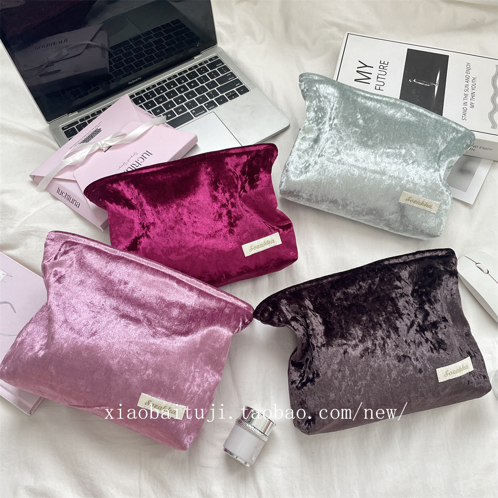 小白兔几 冰花绒化妆包大容量旅行化妆品口红洗漱包便携收纳袋