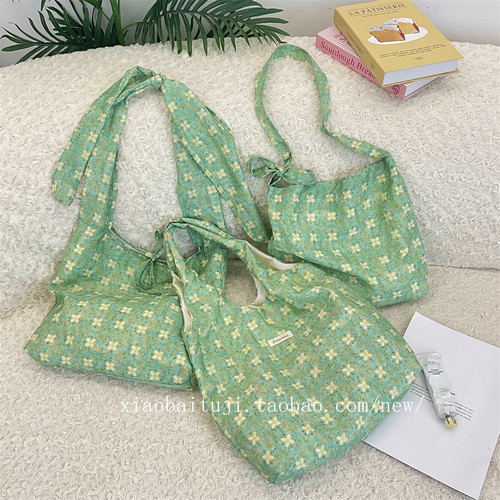 小白兔几 ins新款绿意荷花单肩包清新印花背心包学生上课系带书包