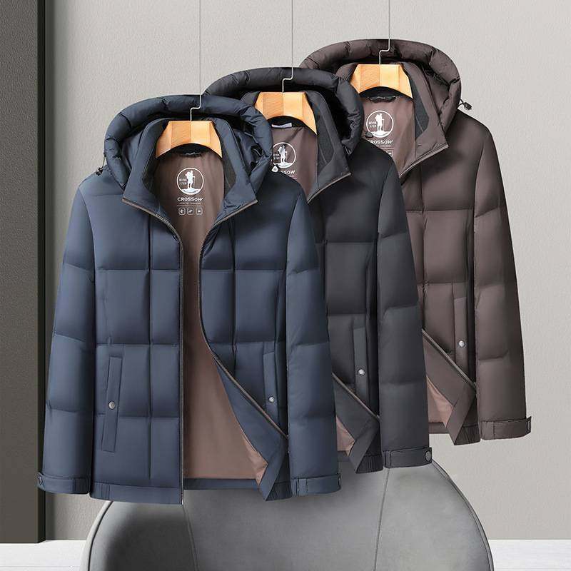 官方品牌2025年冬季新款男青年潮胖加肥加大码时尚休闲立领连帽羽