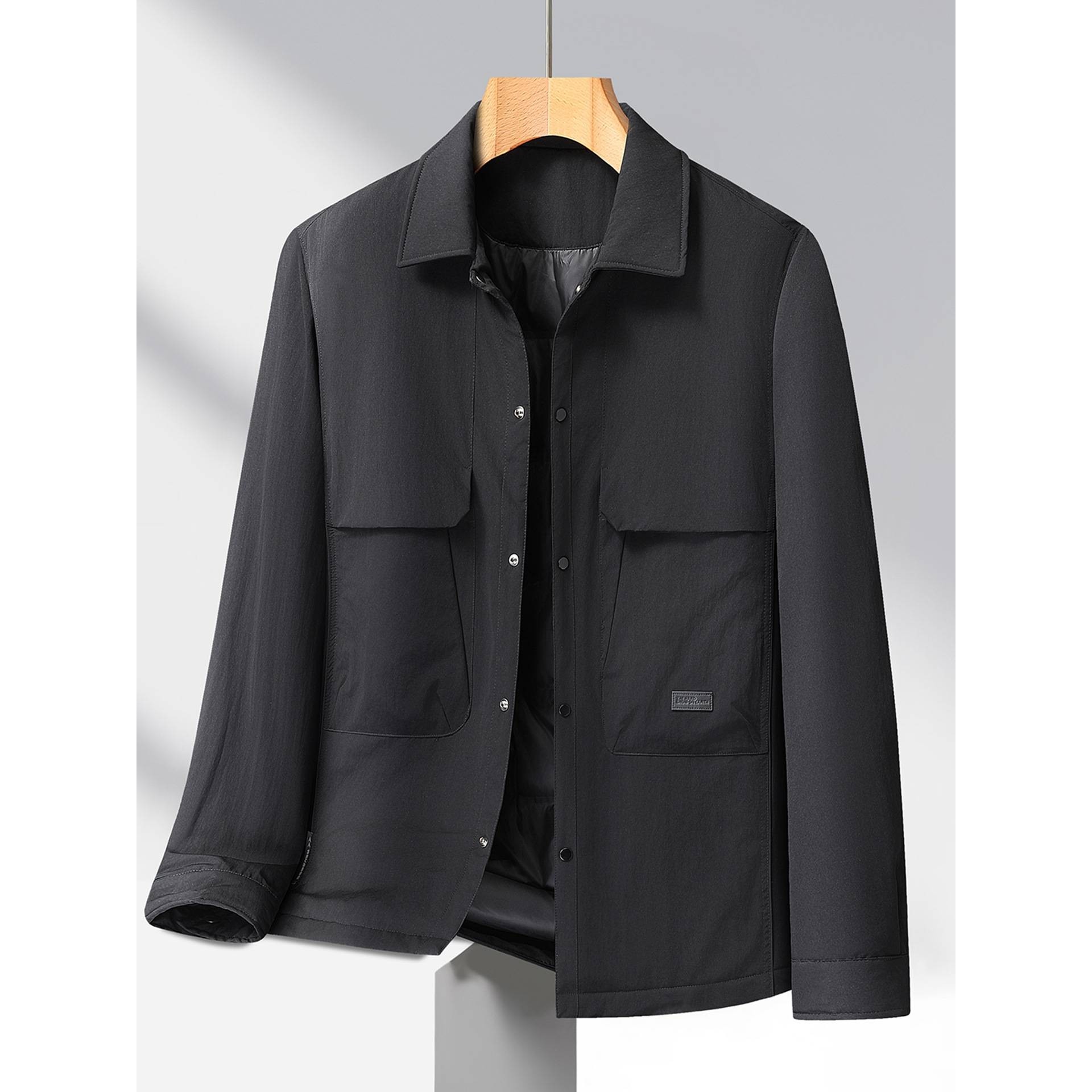 官方品牌2025冬季新款大码翻领羽绒服加肥加大男士休闲时尚保暖鸭