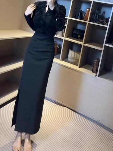 法式复古黑色半身长裙女2026夏季新款设计感小众气质显瘦包臀裙