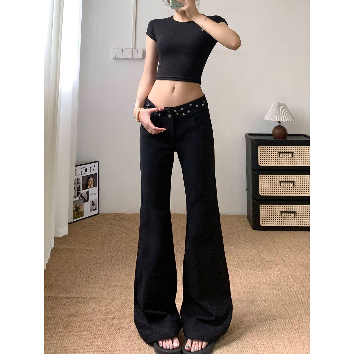 Lastdne黑色铆钉休闲裤女
