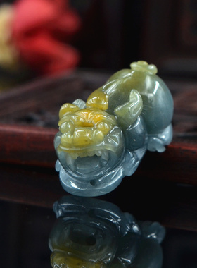 天然a货翡翠貔貅吊坠小巧玉貔貅挂坠黄翡翠立体玉皮丘挂件10406