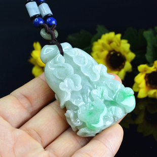 天然a货翡翠白菜挂件缅甸玉白菜吊坠遇百财挂坠男女款玉佩带证书