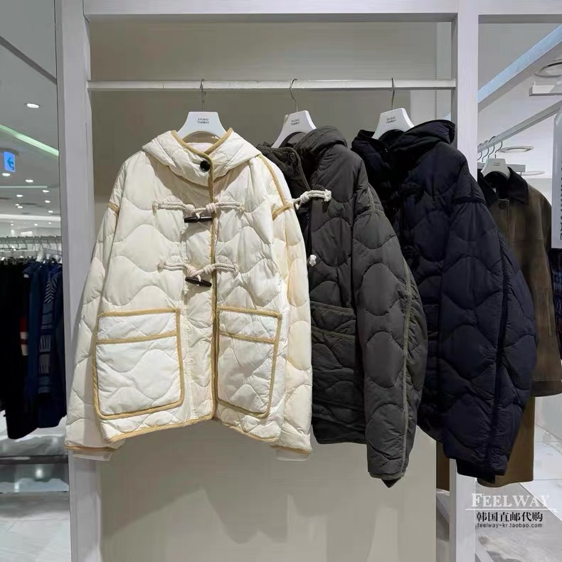 现韩TB家25年秋冬新宽松休闲百搭连帽牛角扣羽绒服外套女