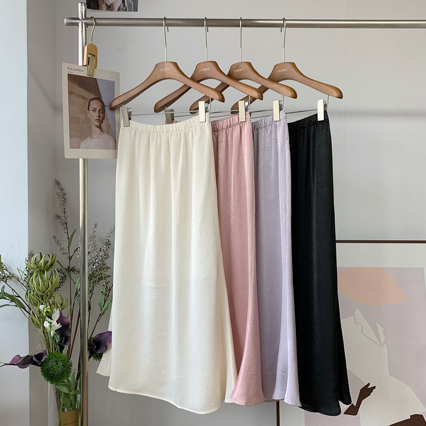 气质通勤白色流光醋酸缎面鱼尾垂感直筒半身长裙女2026春夏新款