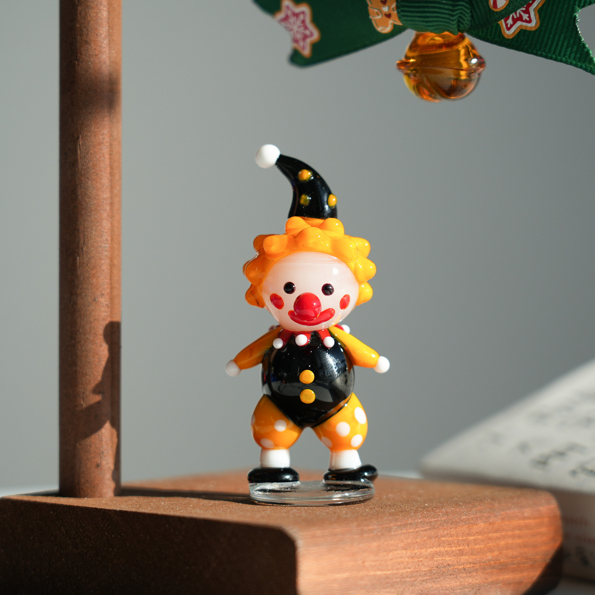 琉璃手作可爱俏皮小丑治愈摆件