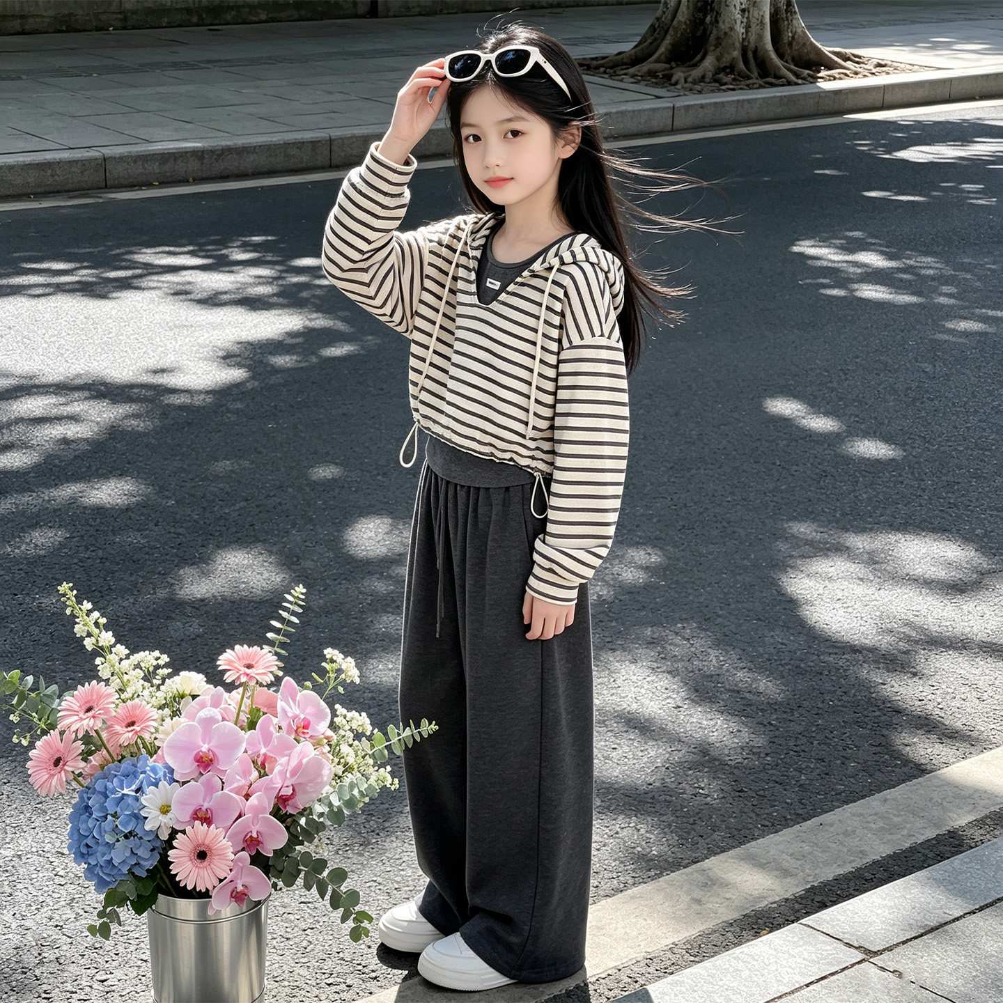 女童秋装套装2026新款韩系洋气中大童条纹卫衣三件套休闲运动服