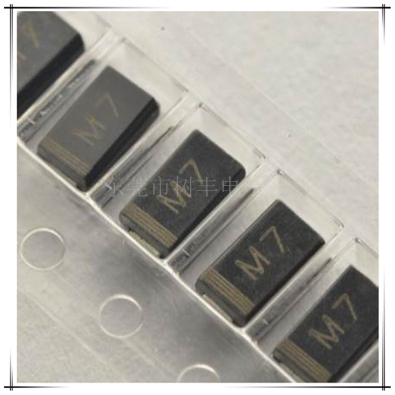 M7 4*2.5MM 整流二极管1A1000V SMA 贴片1N4007 2000只/盘