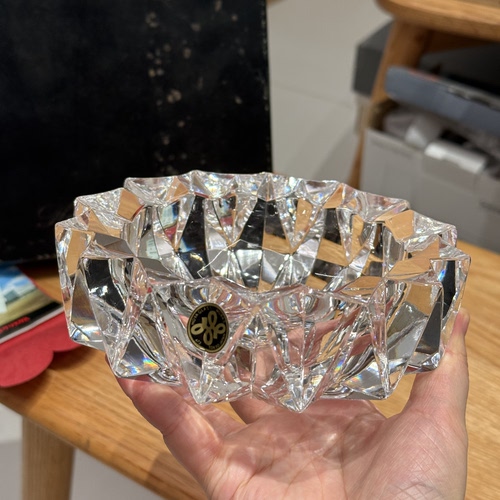 日本Hoya豪雅黑标高端重工水晶烟皿烟灰缸15*7cm 重1.2kg