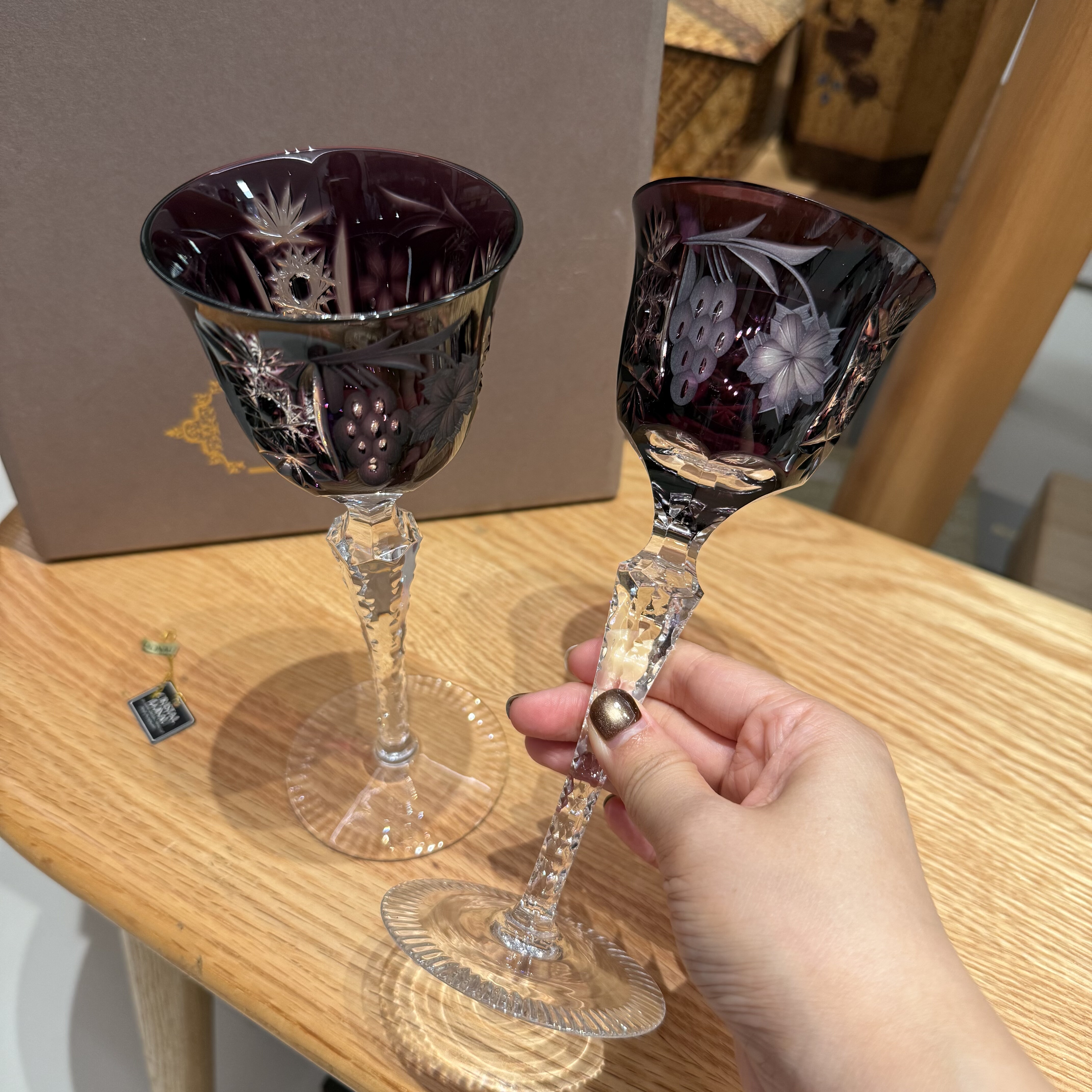 Kamei彩色水晶玻璃重工红酒杯 匈牙利产 原盒全新 高19cm 约200ml
