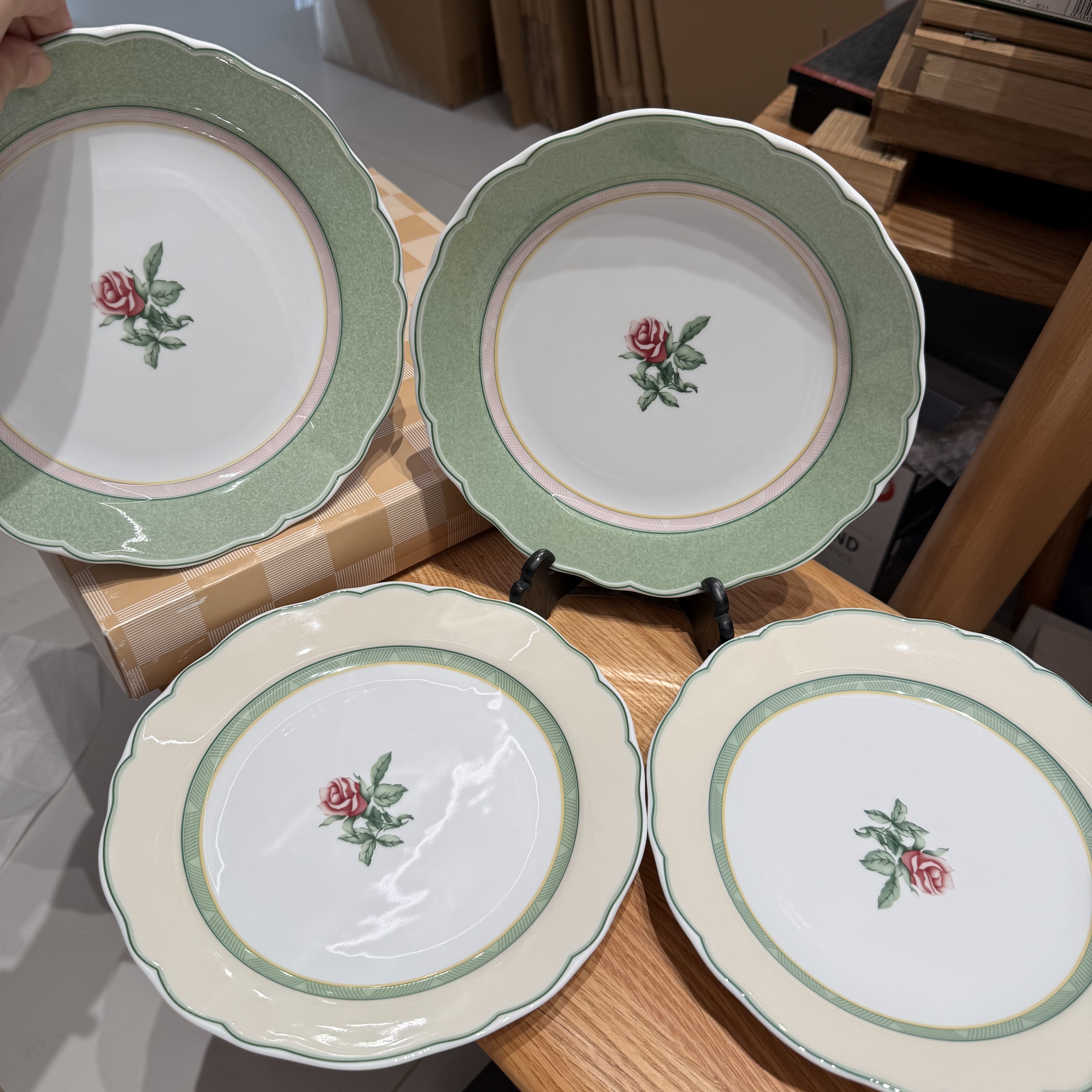德国Hutschenreuther狮牌夏日之梦系列餐盘点心盘21cm 全新