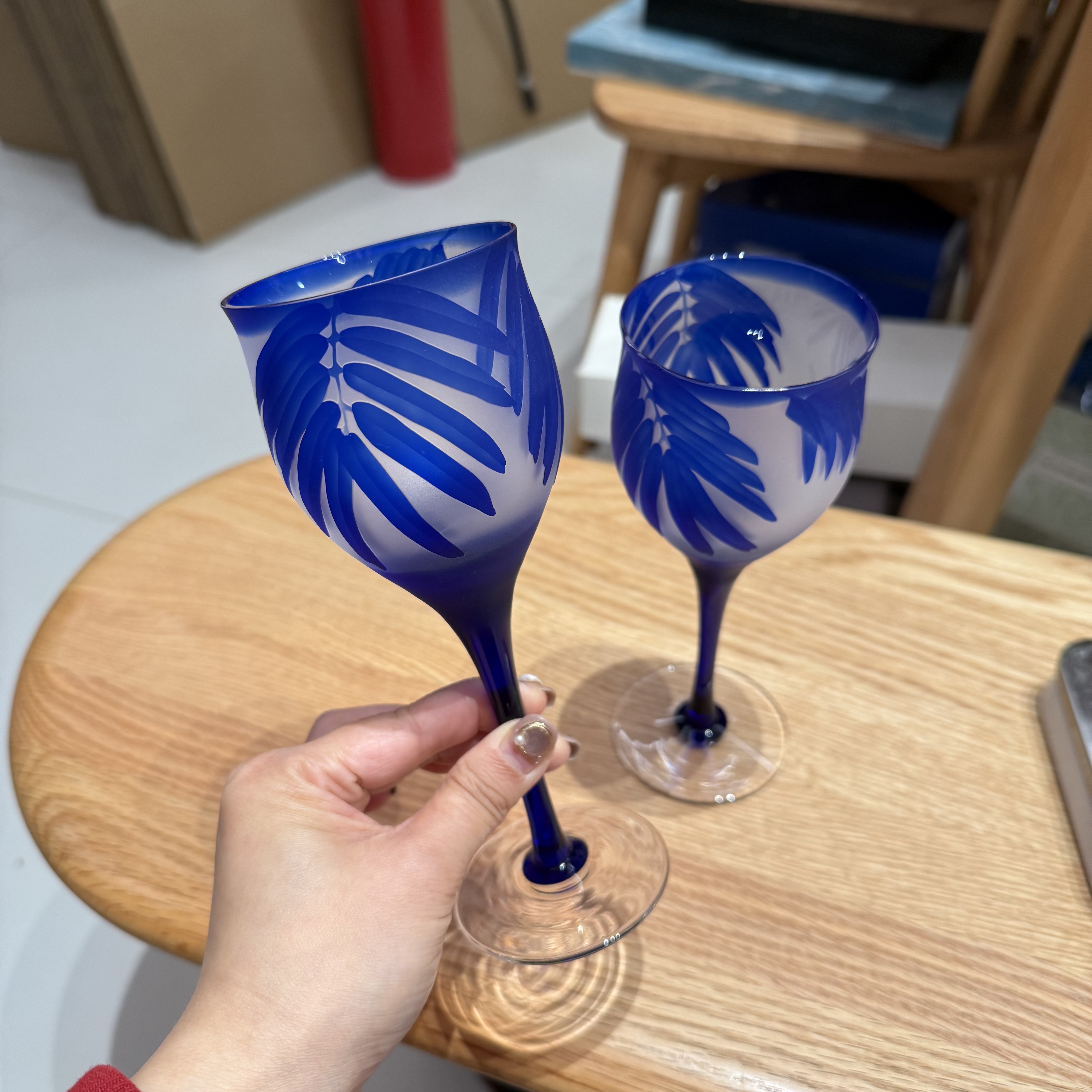 日本中古磨砂重工水晶蓝色高脚红酒杯一对 200ml 全新 稀有孤品