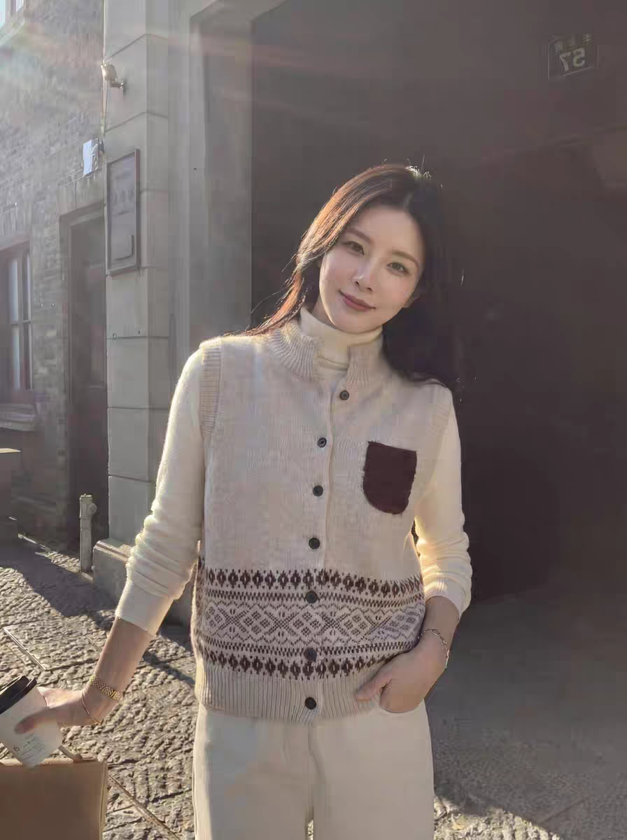 CocoHerben秋冬季常规款提花女厚款马夹撞色时尚马甲HBT0829,女装/女士精品,马夹,淘宝优惠券,粉丝福利购,淘宝优惠卷