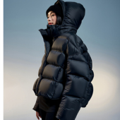 连帽短款 波家同款 新国标90白鸭绒女冬加厚弯刀袖 小个子泡芙羽绒服