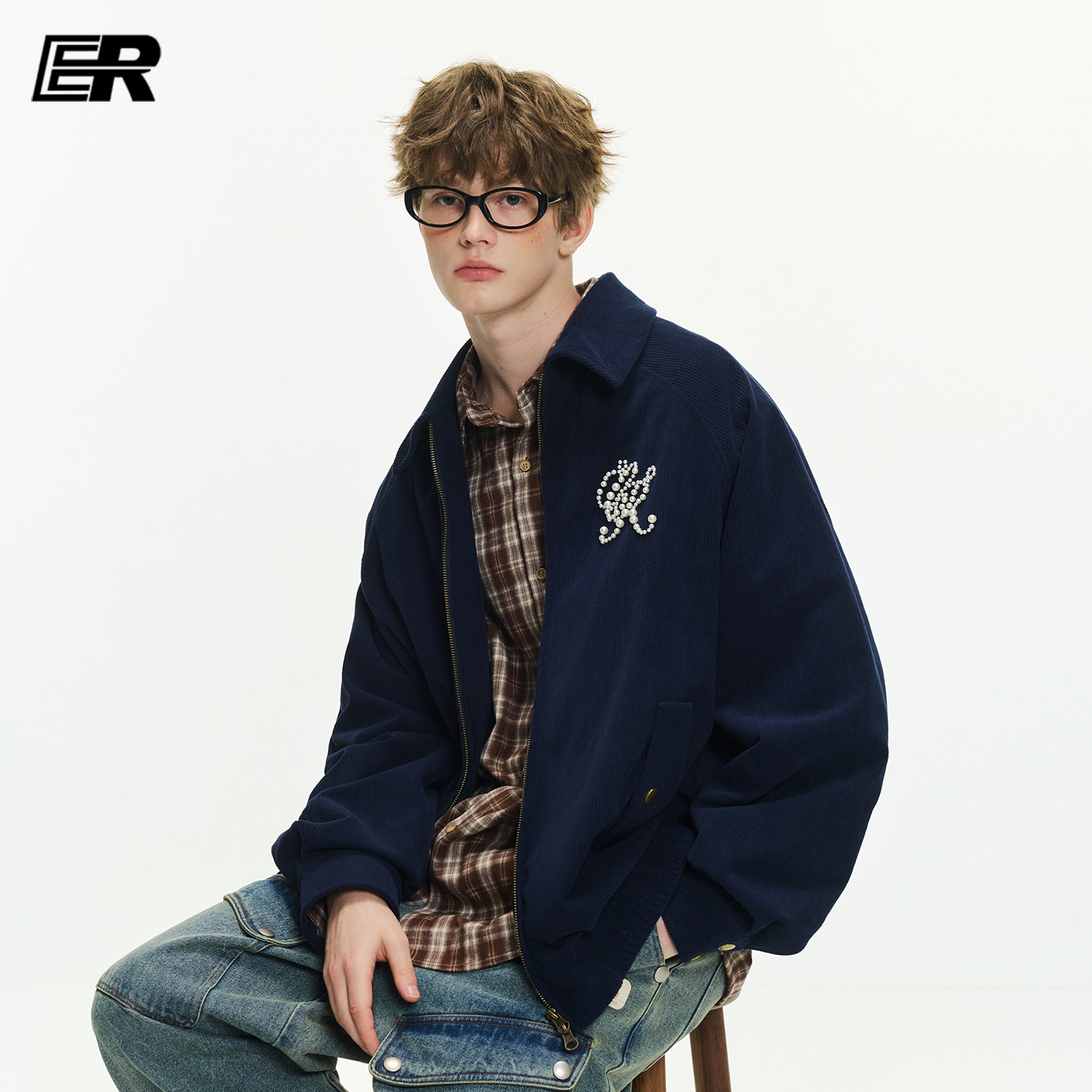 ER绣珠灯芯绒翻领哈灵顿夹克秋冬新款潮牌宽松小众设计感外套情侣