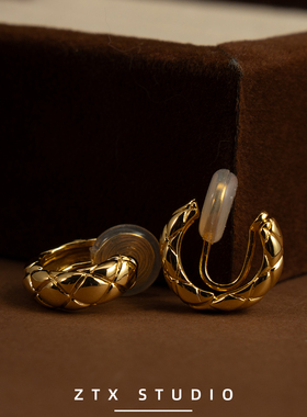 ZTX 经典菱格纹圆圈耳夹无耳洞女新款无痛蚊香盘耳饰小众简约耳环