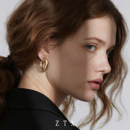 ZTX 粗素圈耳环无耳洞女S925纯银耳圈气质高级感圈圈蚊香盘耳夹