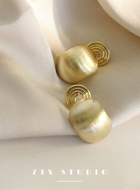 ZTX 拉丝金色耳夹无耳洞女简约气质蚊香盘耳饰法式高级感无洞耳钉