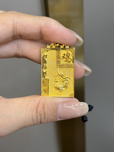 足金黄金生肖鸡吊坠送女友礼物