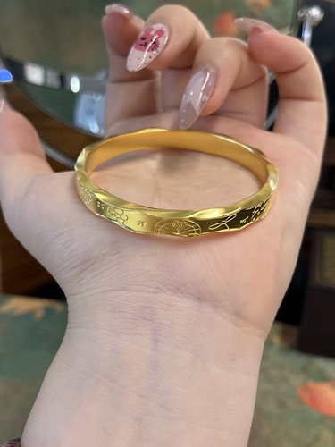 足金黄金莫比手镯送女友礼物