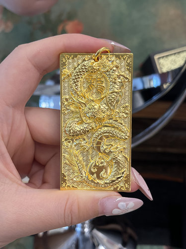 足金黄金龙牌吊坠送女友礼物