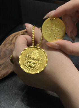 足金黄金招财进宝黄财神吊坠送女友礼物