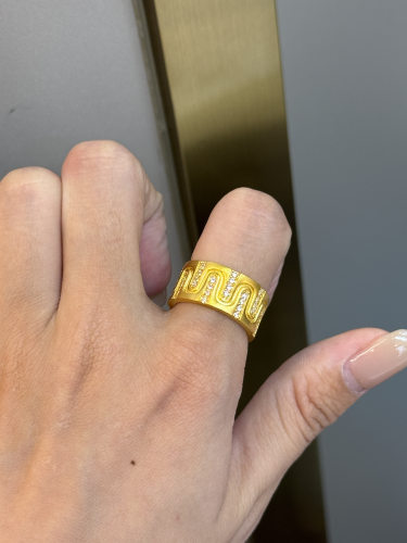 足金黄金镶嵌戒指送女友礼物