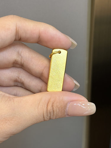 足金黄金古法锤纹吊坠送女友礼物