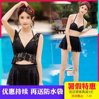 2019 mới chia váy áo tắm nữ ba mảnh bikini bảo thủ ngực nhỏ tụ tập kỳ nghỉ áo tắm bãi biển - Bikinis áo choàng tắm biển