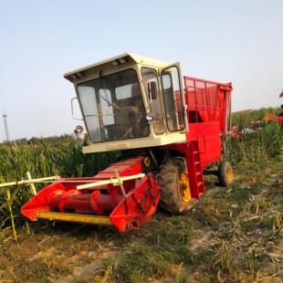 全自动牧草青贮OCJ机 滚刀轮式带式割机玉米秸秆地青储履黄收储机