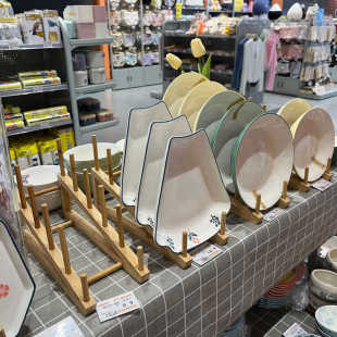 木质A4书本展示架书籍陈列收纳架化妆贴纸置物架茶饼超市碗盘架