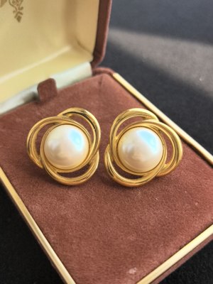 Monet仿珍珠素金耳钉精致OL通勤风复古风中古Vintage