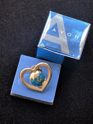 Avon 原盒爱与地球胸针